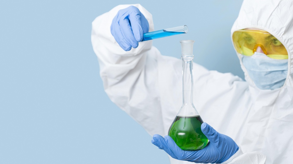 scientist-mixing-chemicals-with-copy-space.jpg scientist-mixing-chemicals-with-copy-space.jpg